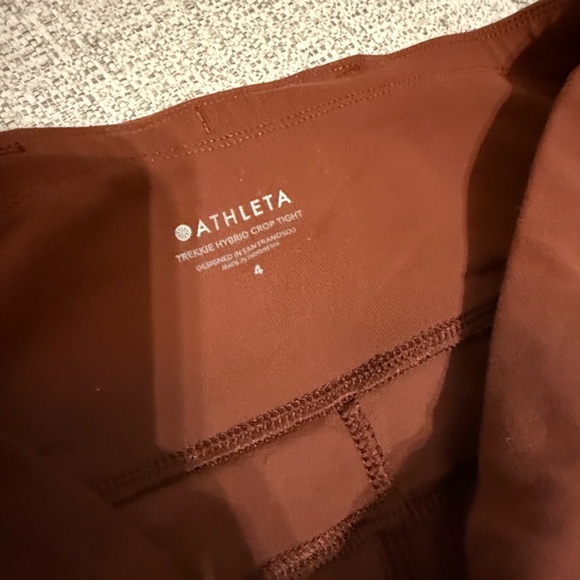 Athleta Trekkie Hybrid Crop Tight - Picture 2 of 5